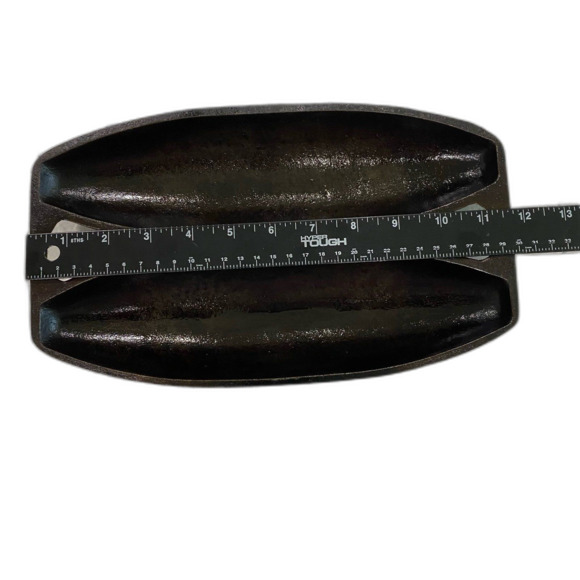 Cast Iron Double Loaf Pan No Maker Marks Seasoned and ready to use - Picture 4 of 8